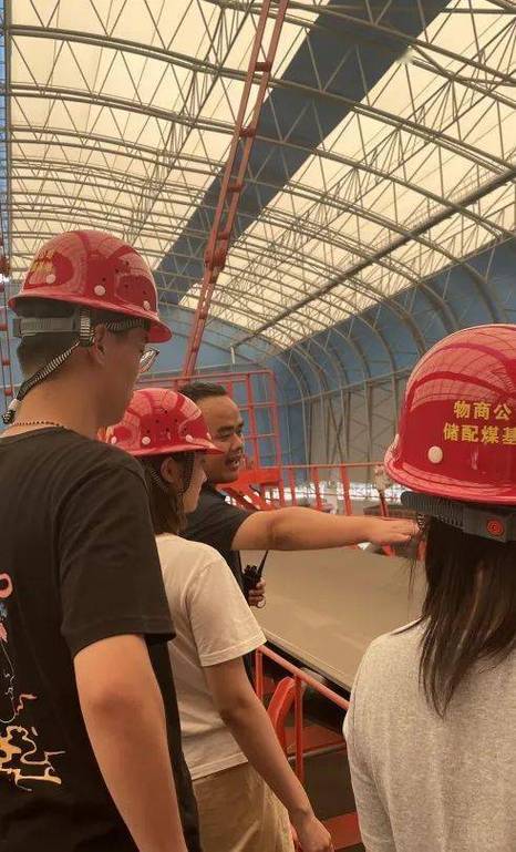 "乘风破浪, 青春正好"物商公司团委组织2023年新入职大学生参观学习